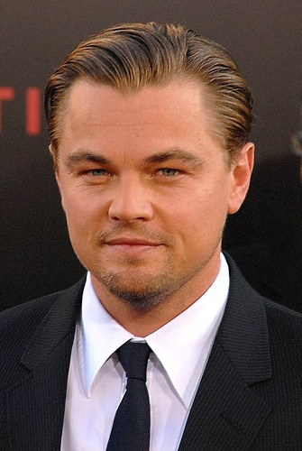 Example of a widow's peak on Leonardo DiCaprio