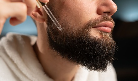 Rosemary Oil For Beard Growth: Benefits, Uses And Risks