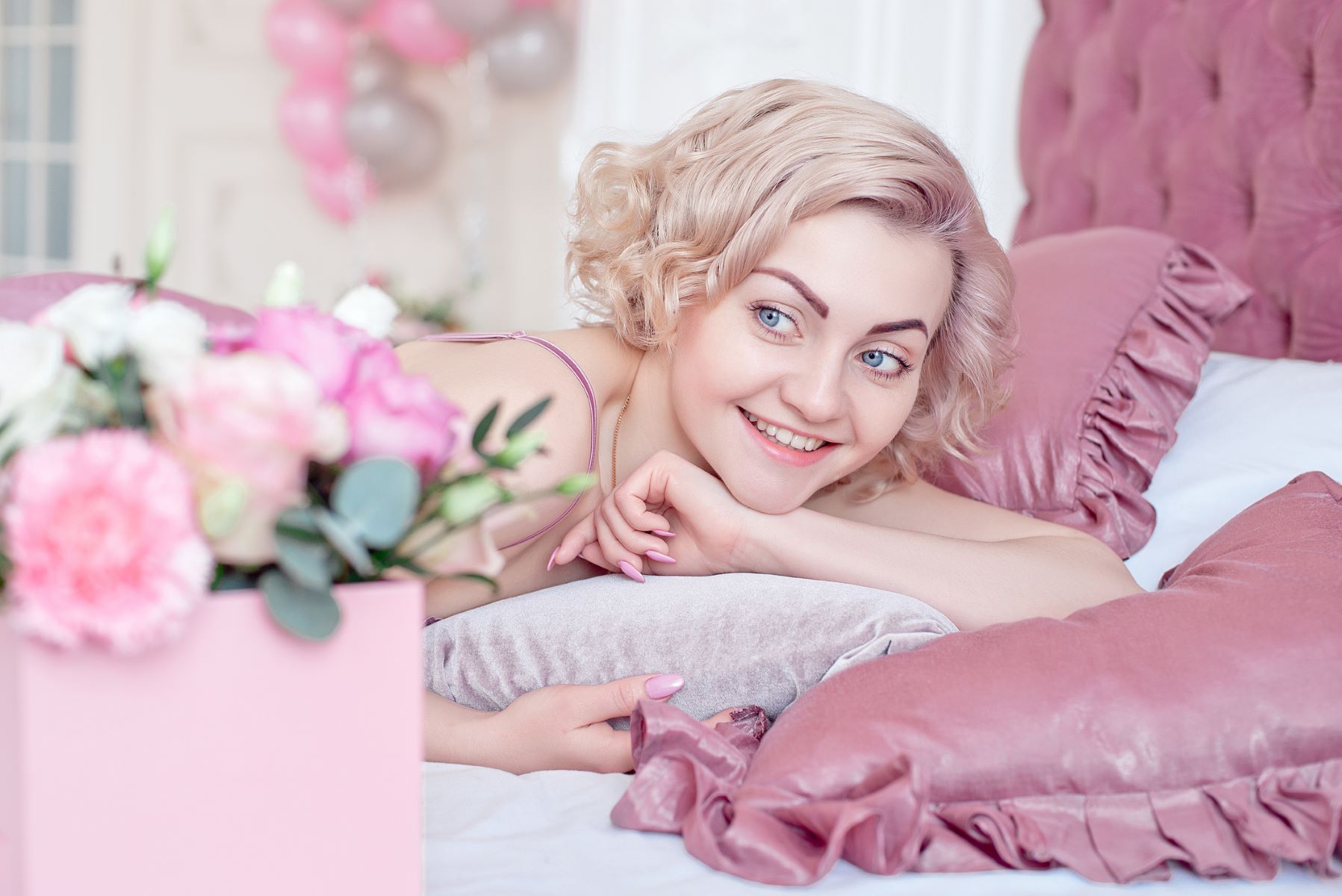 Bride wearing short spiral waves