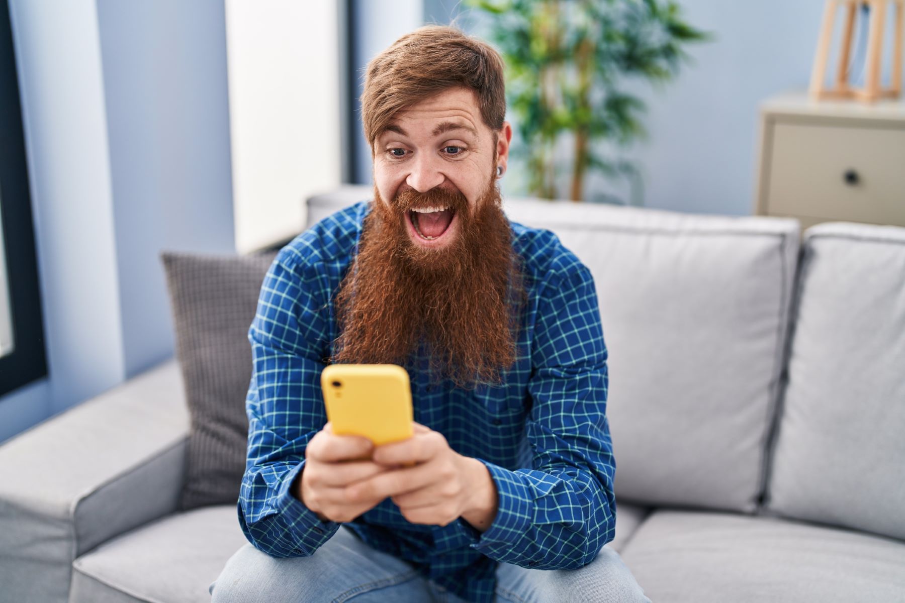 Man wearing a French fork beard