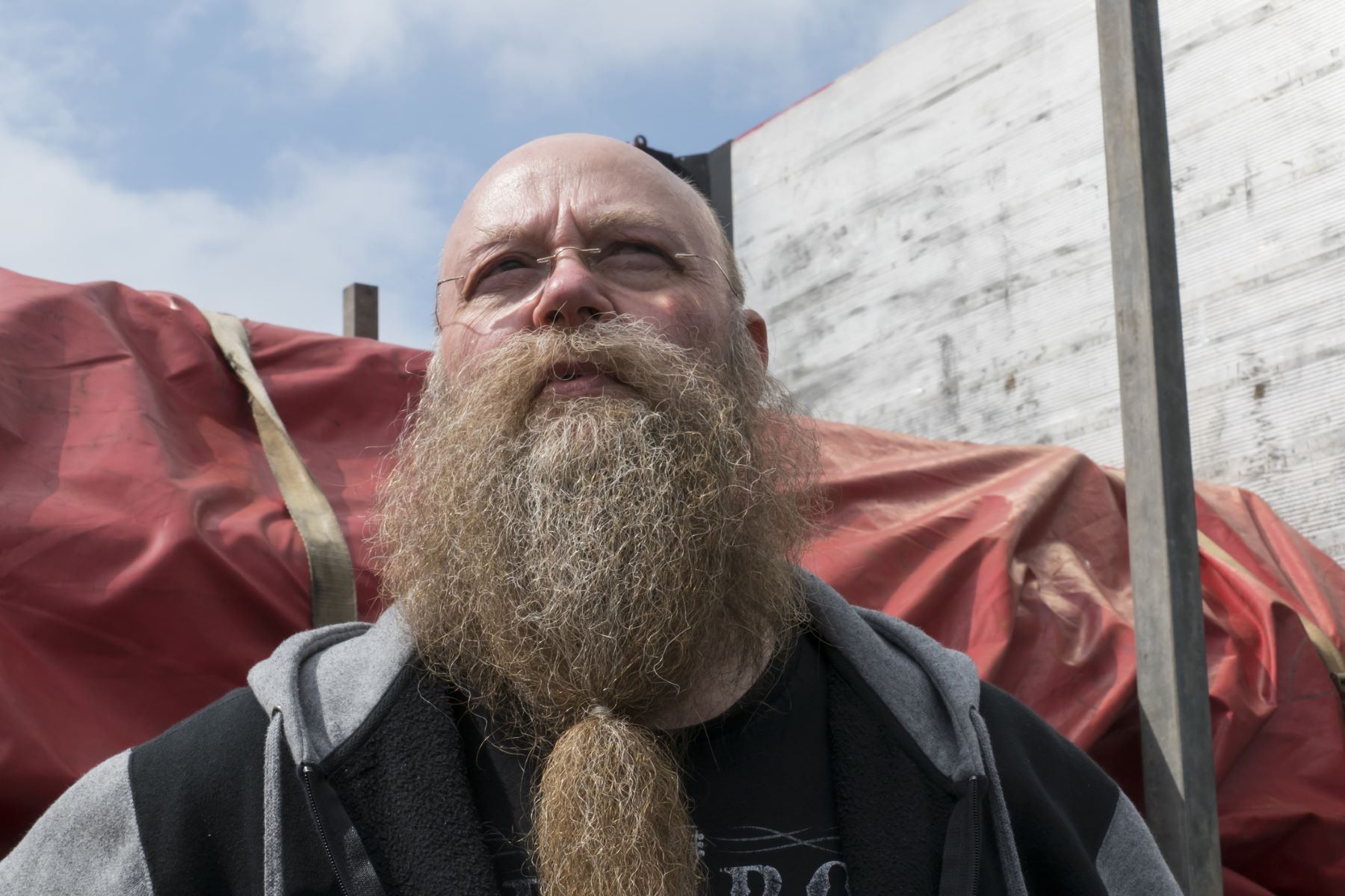 Man wearing a wizard beard