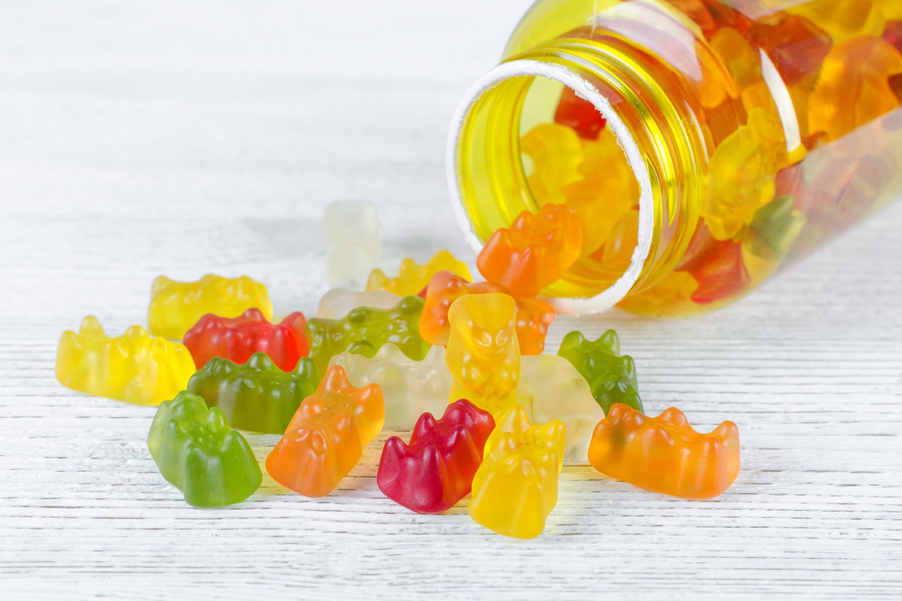 Vitamin gummies for healthy hair