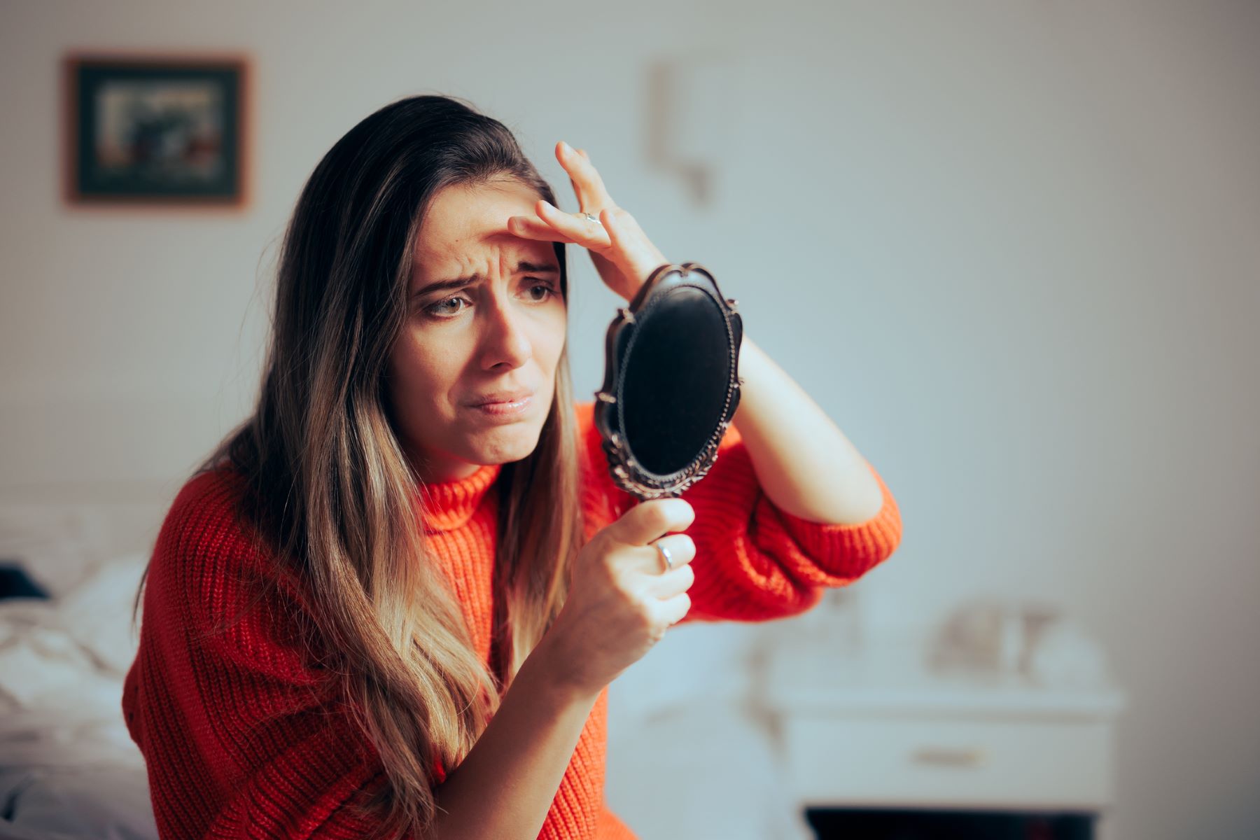 Woman expecting to see eyebrow regrowth