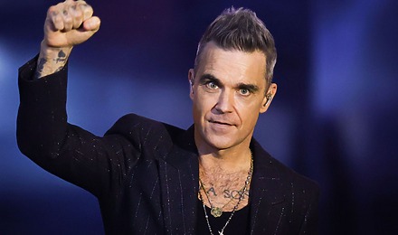 Robbie Williams Hair Transplant