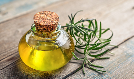 Rosemary Oil For Hair Growth: Benefits, Uses, And Side Effects