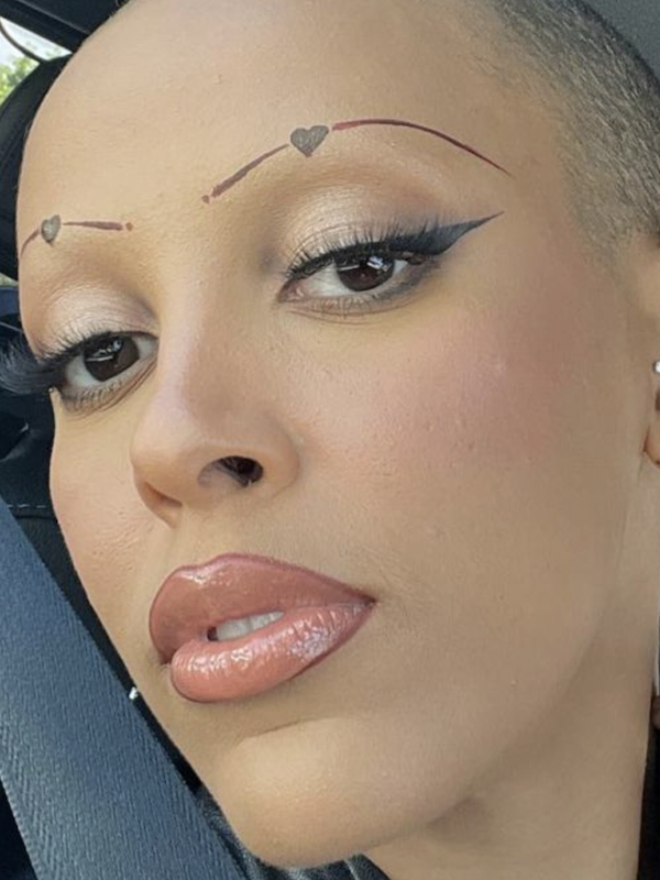 doja cat heart eyebrow design